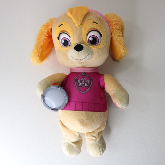 Paw Patrol Snuggle Up Pup Skye Bedtime Pal Flashlight Talking Puppy Plush - Picture 3 of 15